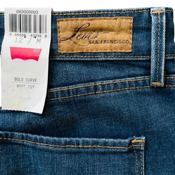 LEVI'S Bold Curve Classic Boot Cut Jeans - Size 12/31 - Picture 6 of 9